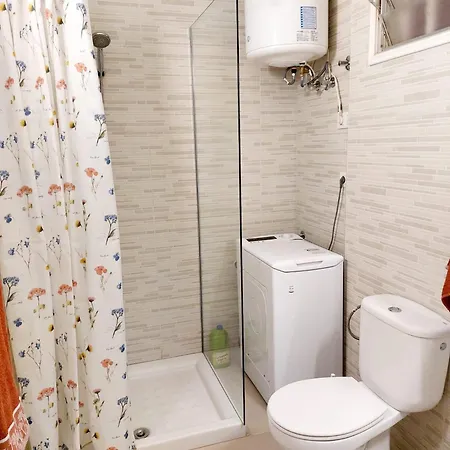 דירה First Line Floor With Amazing Sea View Air Conditioned Just 50m From The אדחה