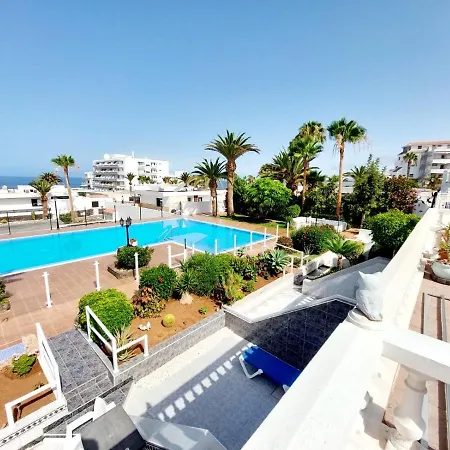 First Line Floor With Amazing Sea View Air Conditioned Just 50m From The